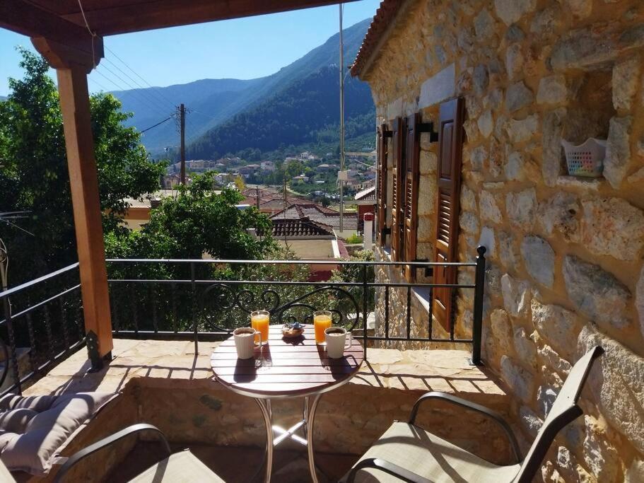 Tsolakis Luxury House Villa Leonídion Exterior foto